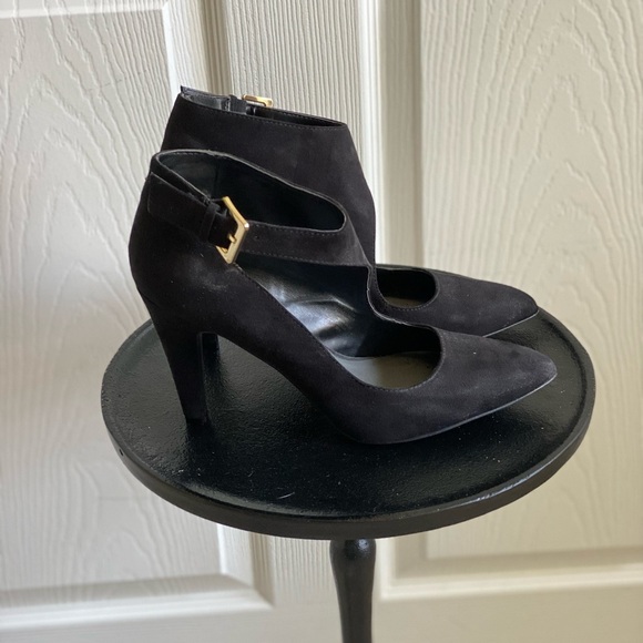 Nine West Black Heels - Picture 1 of 3